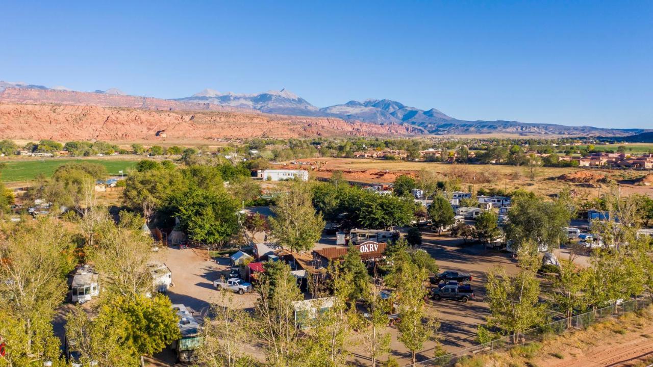 Funstays Glamping Setup Tent In Rv Park #2 Ok-T2 Moab Εξωτερικό φωτογραφία